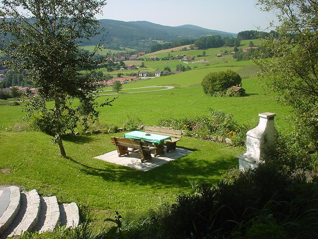 Wellness Ferienwohnungen Zellertalblick Drachselsried Exterior foto